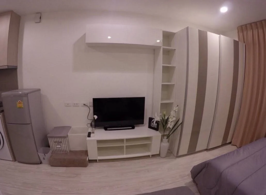 1 Bedroom condo in IDEO MOBI Sukhumvit Eastgate