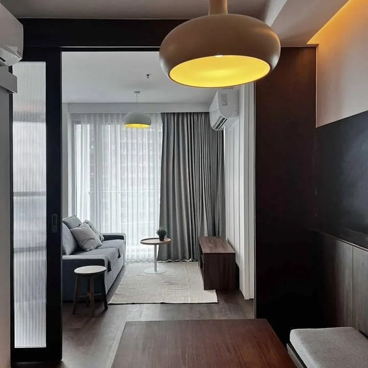 1 Bedroom condo in Sky Walk Residences
