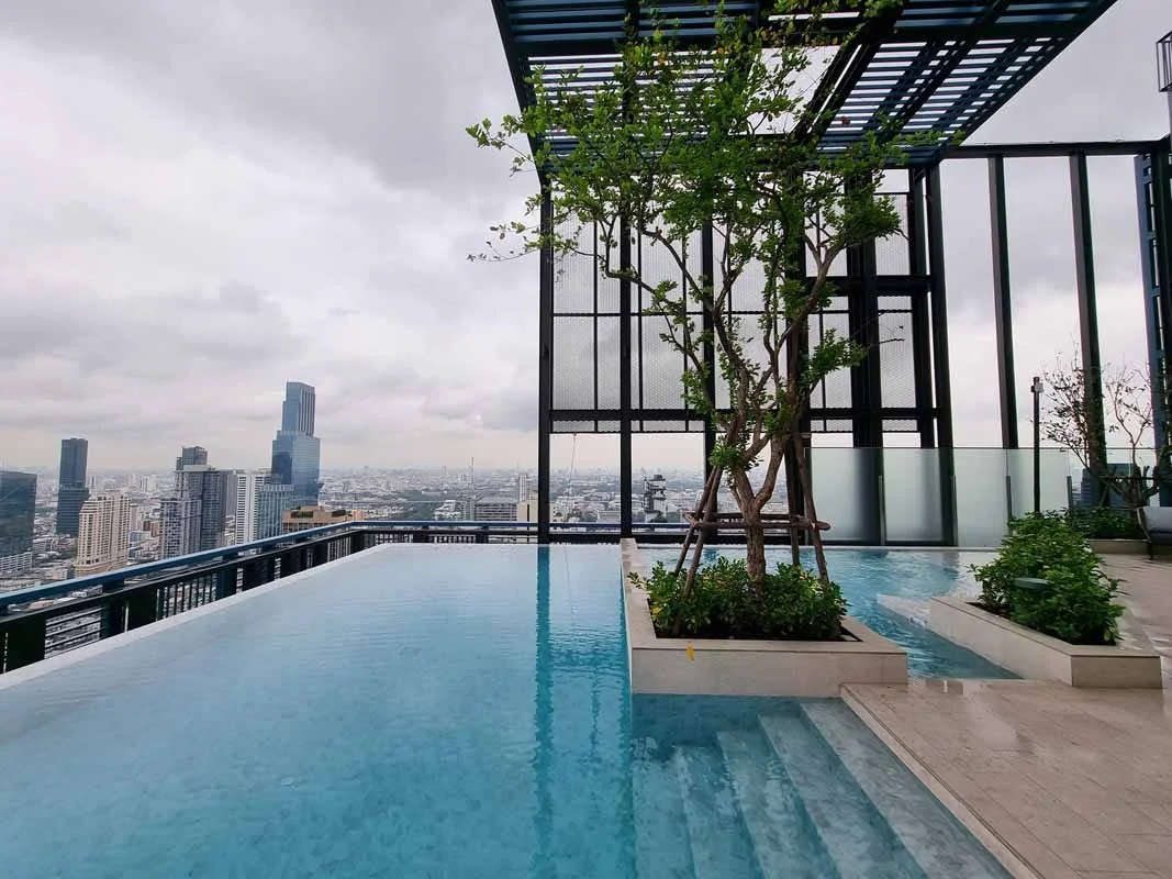 1 Bedroom condo in XT Phayathai