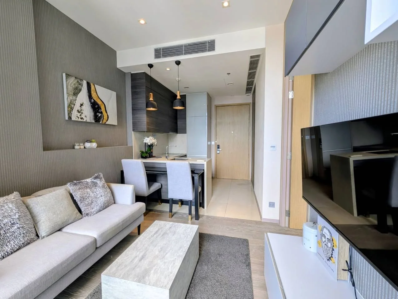 1 Bedroom condo in The Esse Asoke