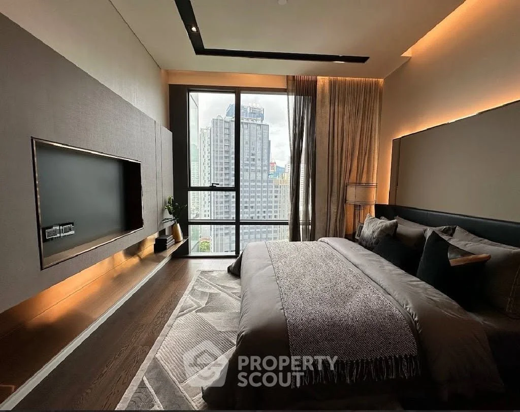 2 Bedroom condo in The Bangkok Thonglor