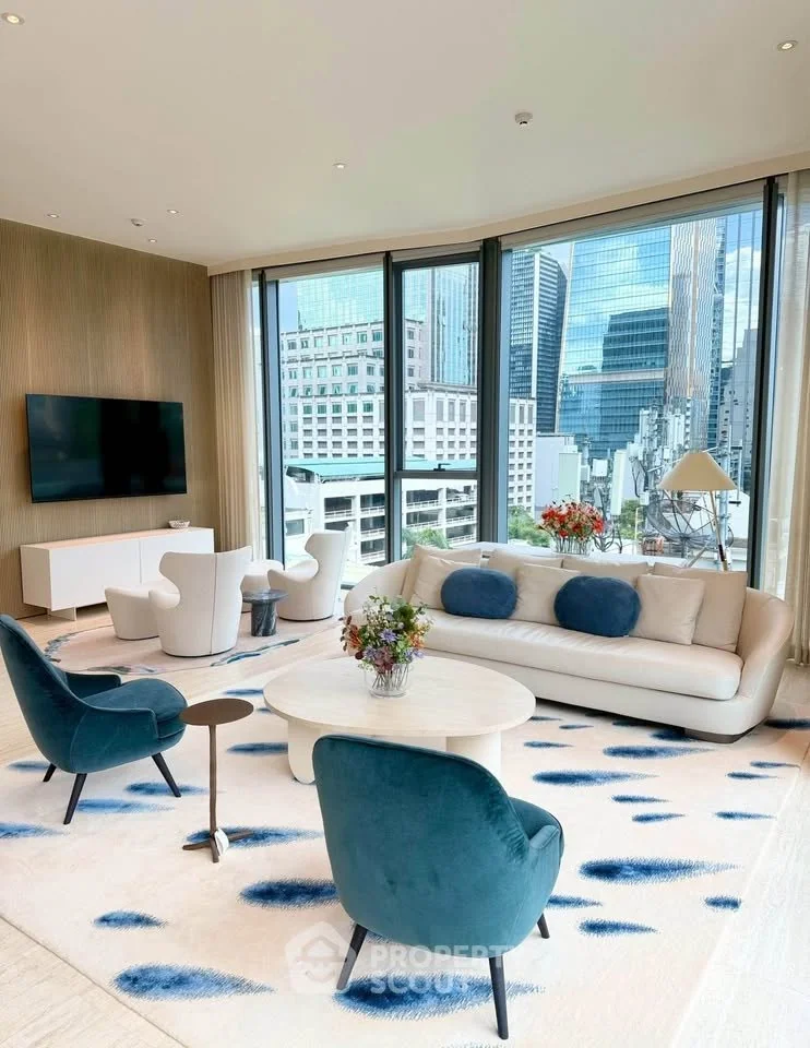2 Bedroom condo in Scope Langsuan