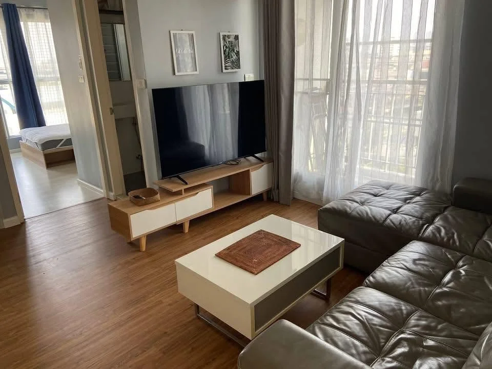 2 Bedroom condo in Aspire Sukhumvit 48