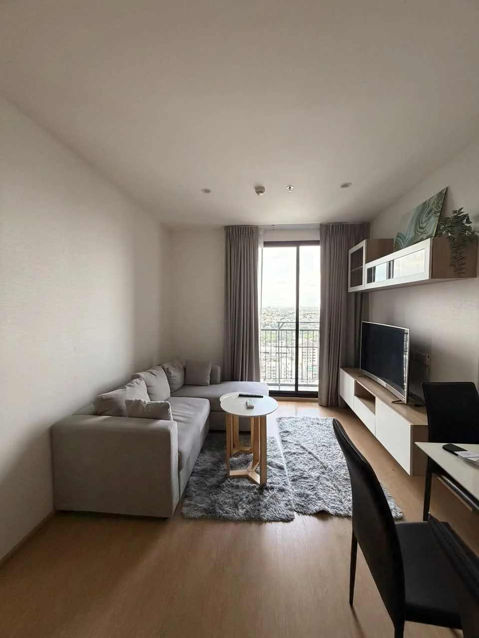 2 Bedroom condo in Maru Ekkamai 2