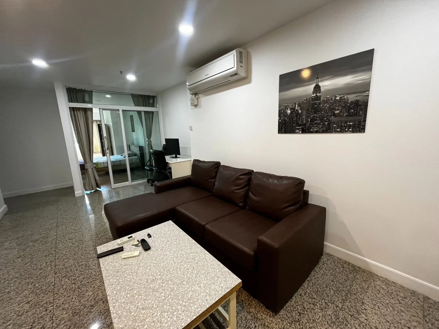 2 Bedroom condo in Witthayu Complex