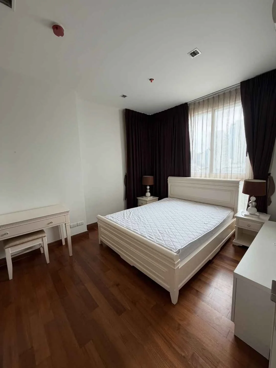 1 Bedroom condo in Ivy Sathorn 10
