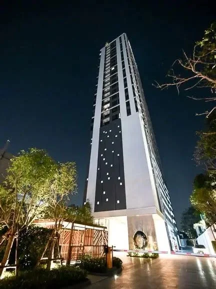1 Bedroom condo in Maru Ekkamai 2