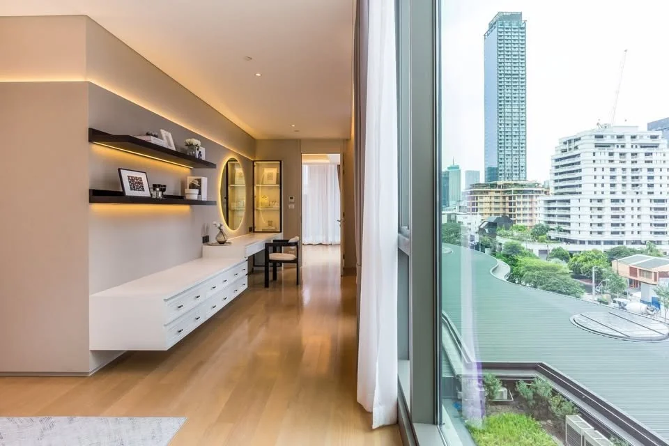 2 Bedroom condo in Baan Sindhorn