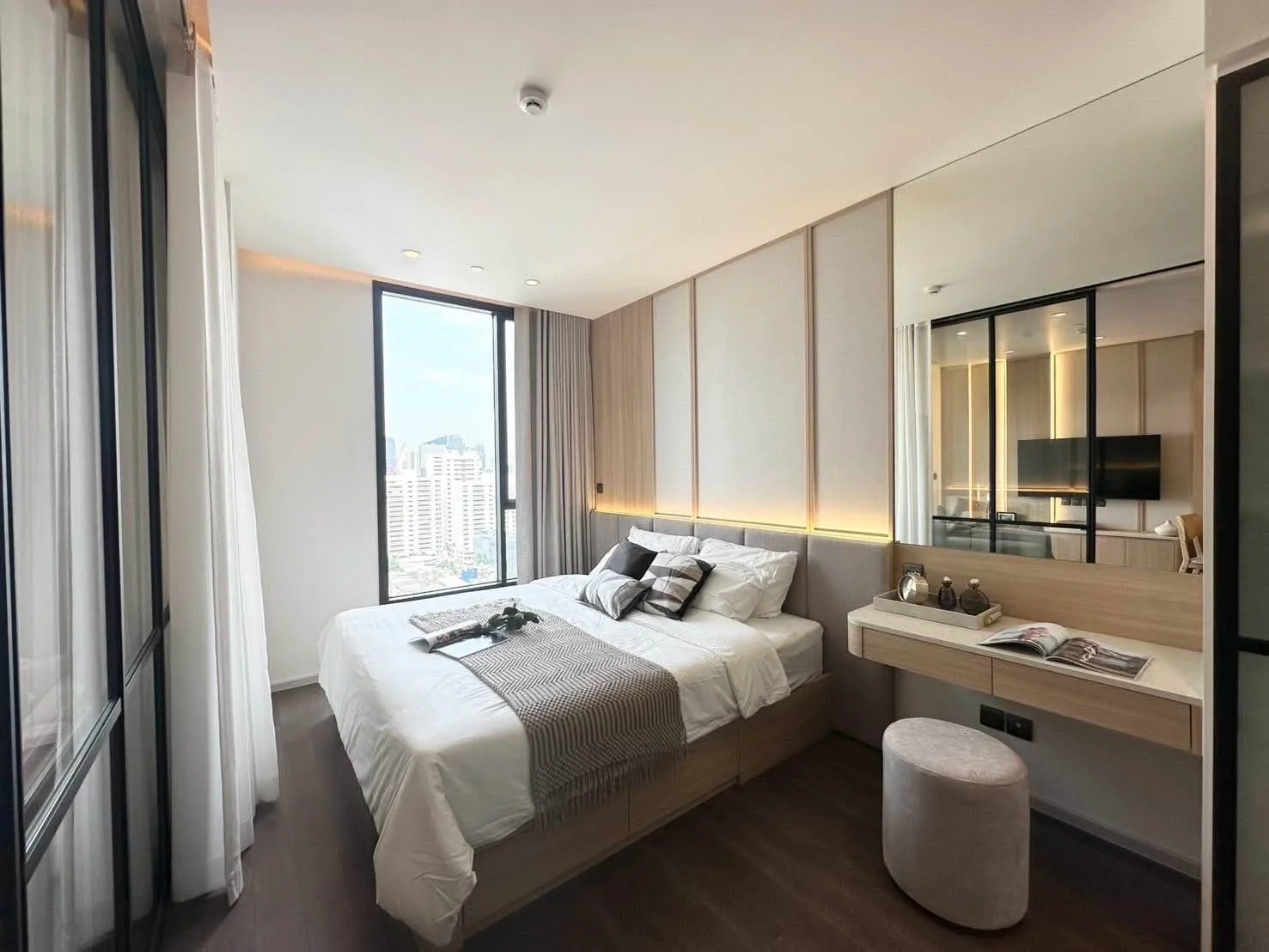 1 Bedroom condo in MUNIQ Sukhumvit 23