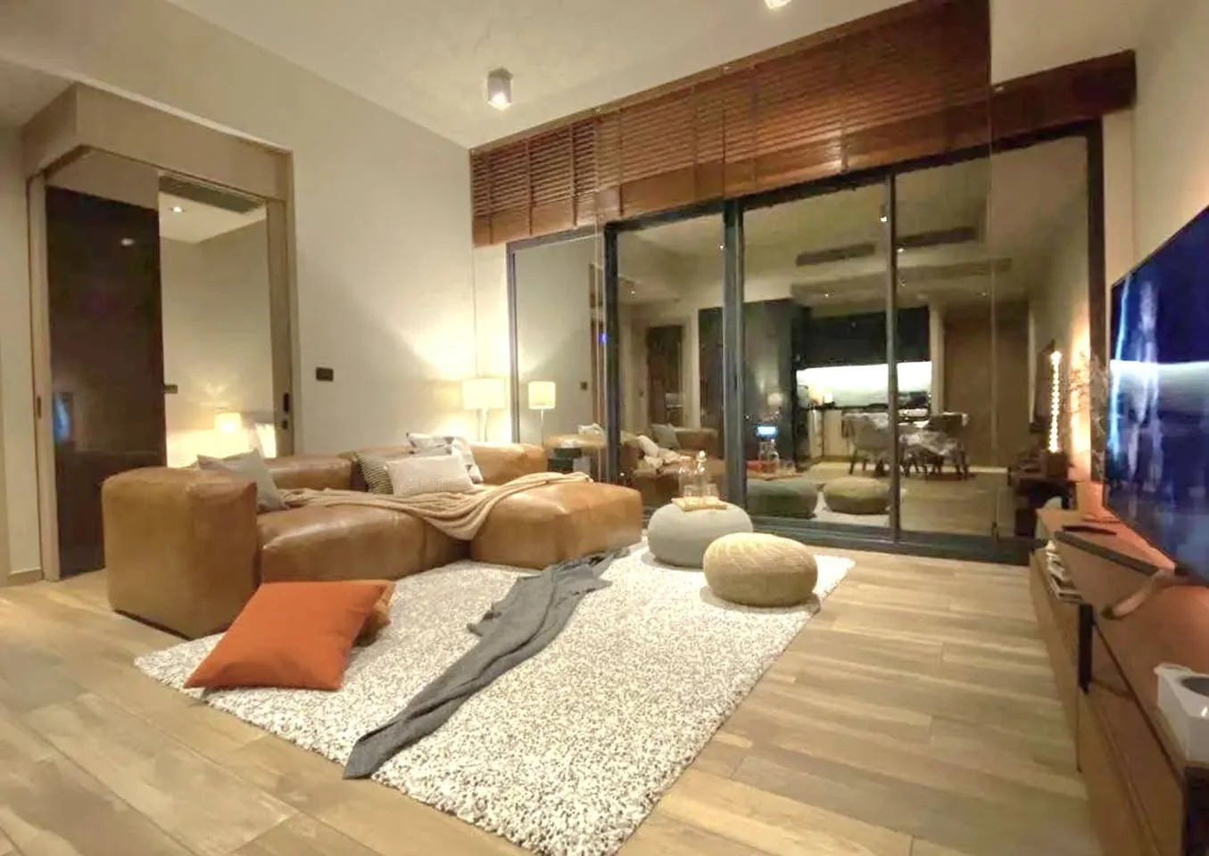 2 Bedroom condo in The Lofts Asoke