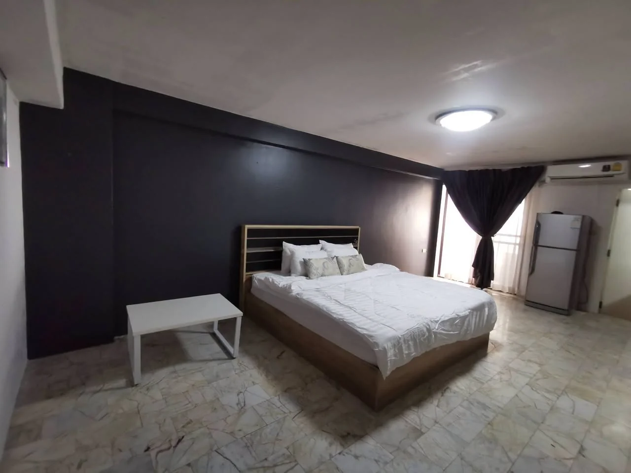 Studio condo in Grand Park Town