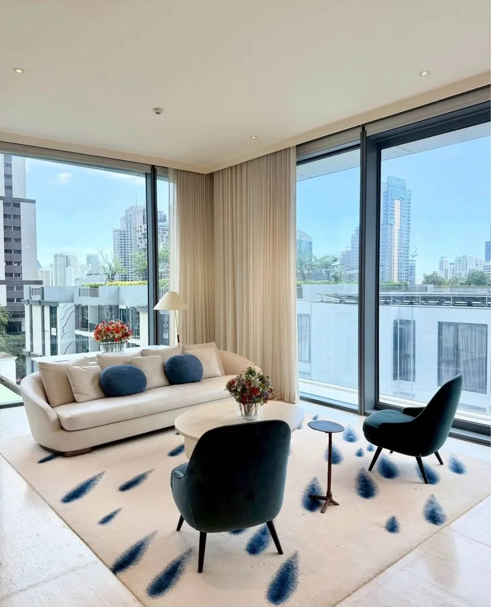2 Bedroom condo in Scope Langsuan
