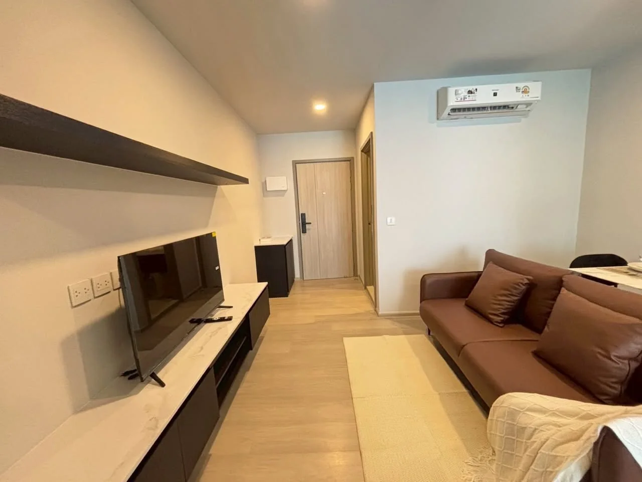 1 Bedroom condo in Aspire Onnut Station