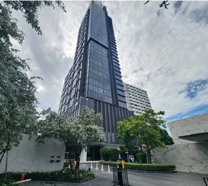1 Bedroom condo in Mazarine Ratchayothin