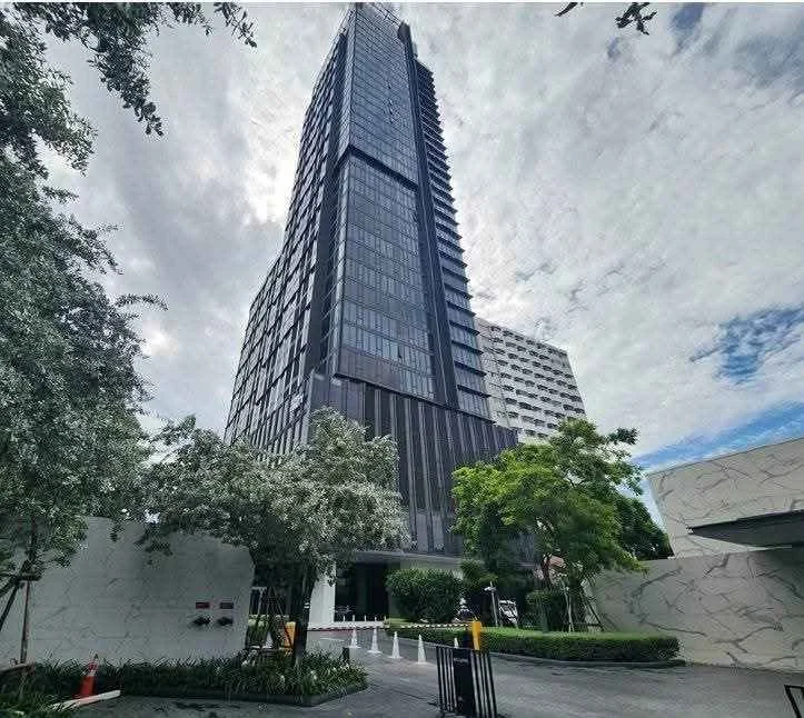 1 Bedroom condo in Mazarine Ratchayothin