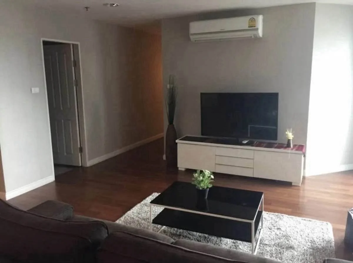 3 Bedroom condo in Belle Grand Rama 9