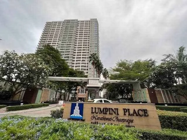 1 Bedroom condo in Lumpini Place Narathiwas-Chaopraya