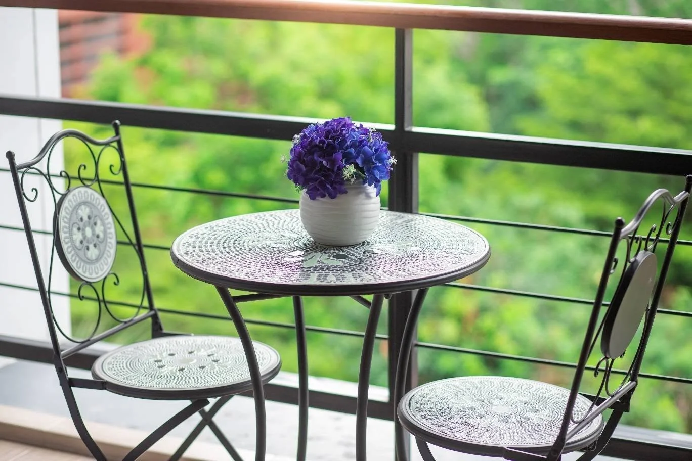 2 Bedroom condo in Mode Sukhumvit 61