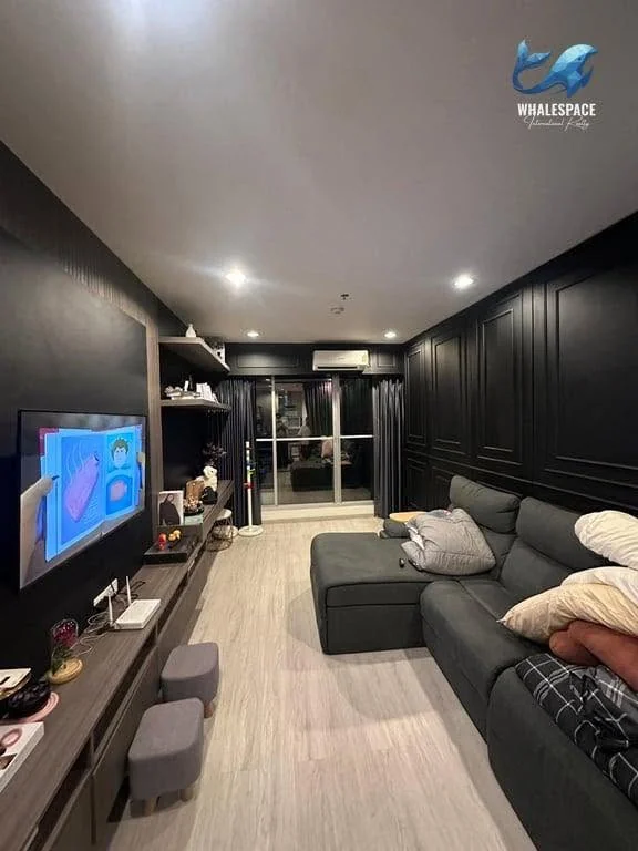 2 Bedroom condo in The Address Siam