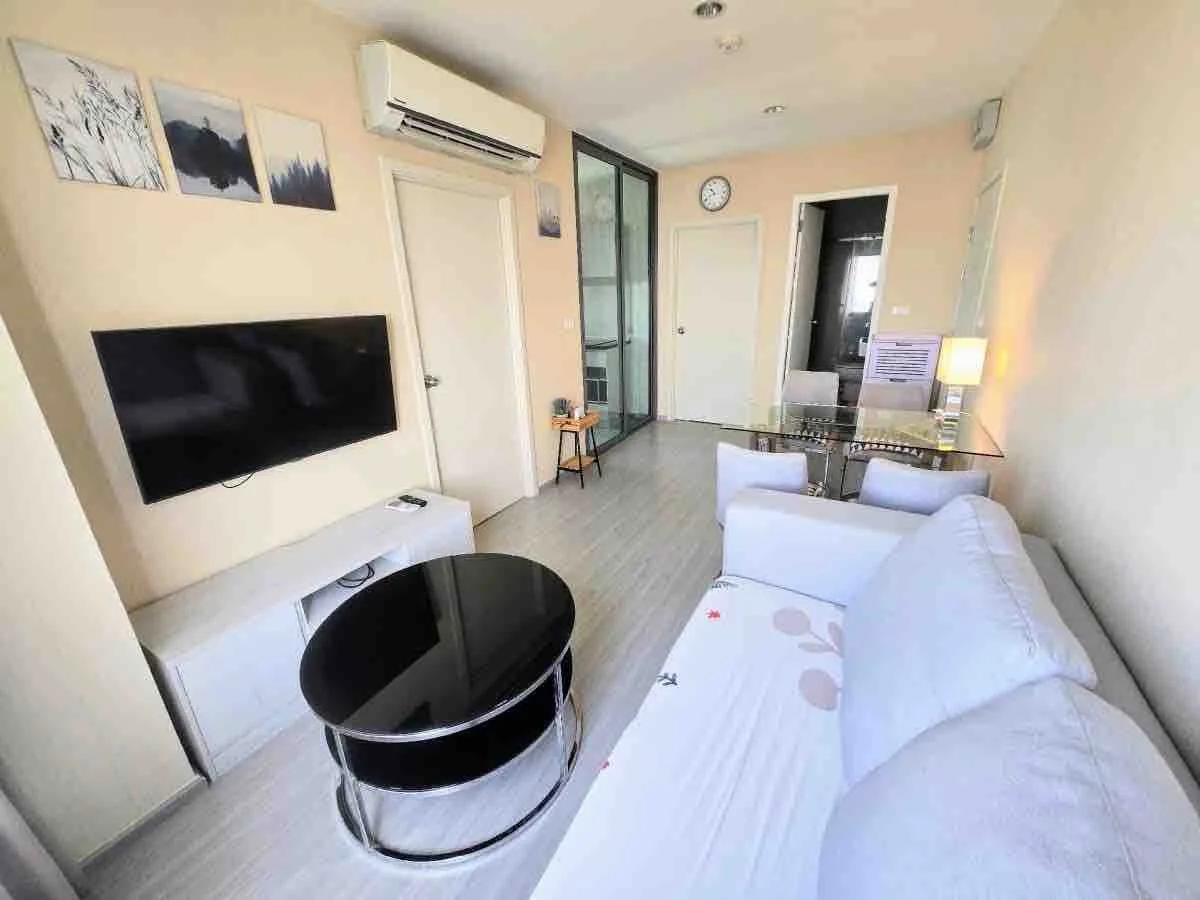 2 Bedroom condo in Aspire Sathorn-Ratchaphruek