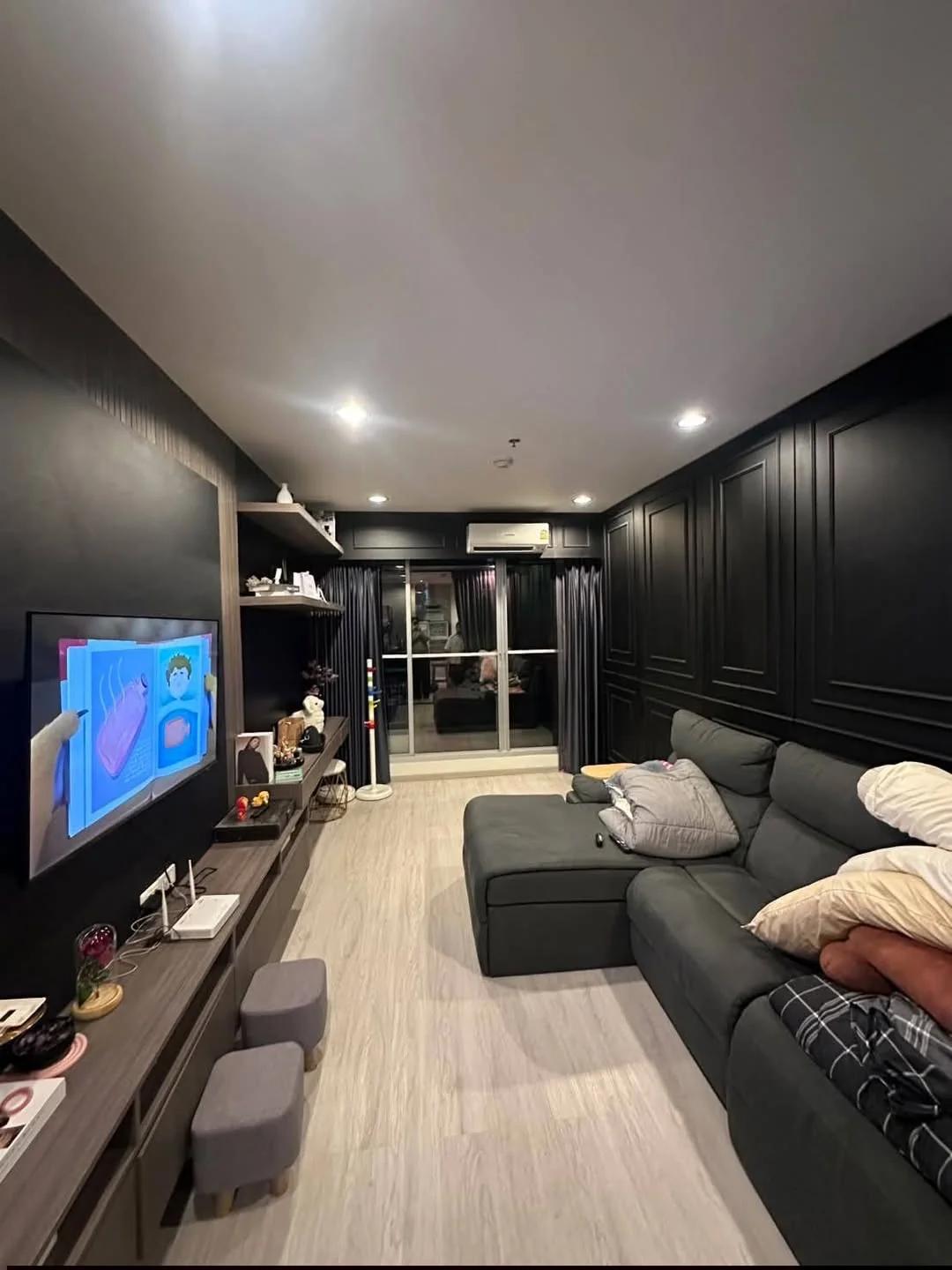 2 Bedroom condo in The Address Siam