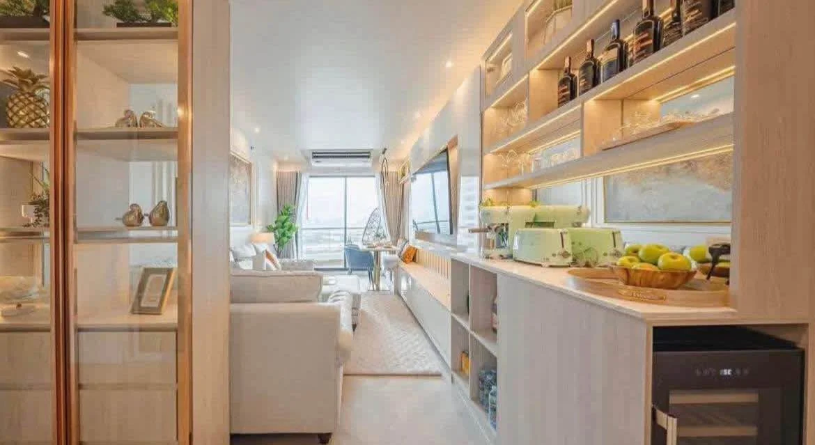 2 Bedroom condo in Supalai Casa Riva