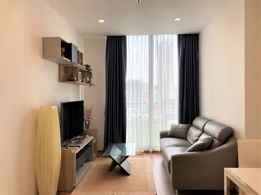 1 Bedroom condo in Noble BE33