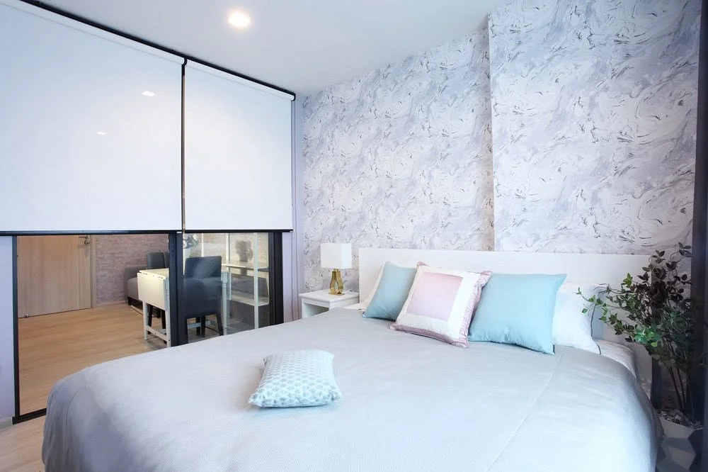 1 Bedroom condo in Life One Wireless