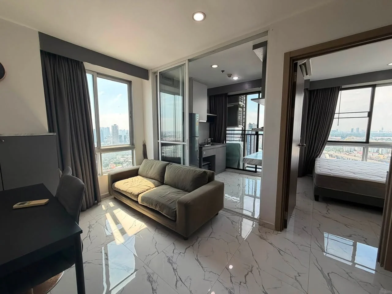 1 Bedroom condo in The Base Sukhumvit 77