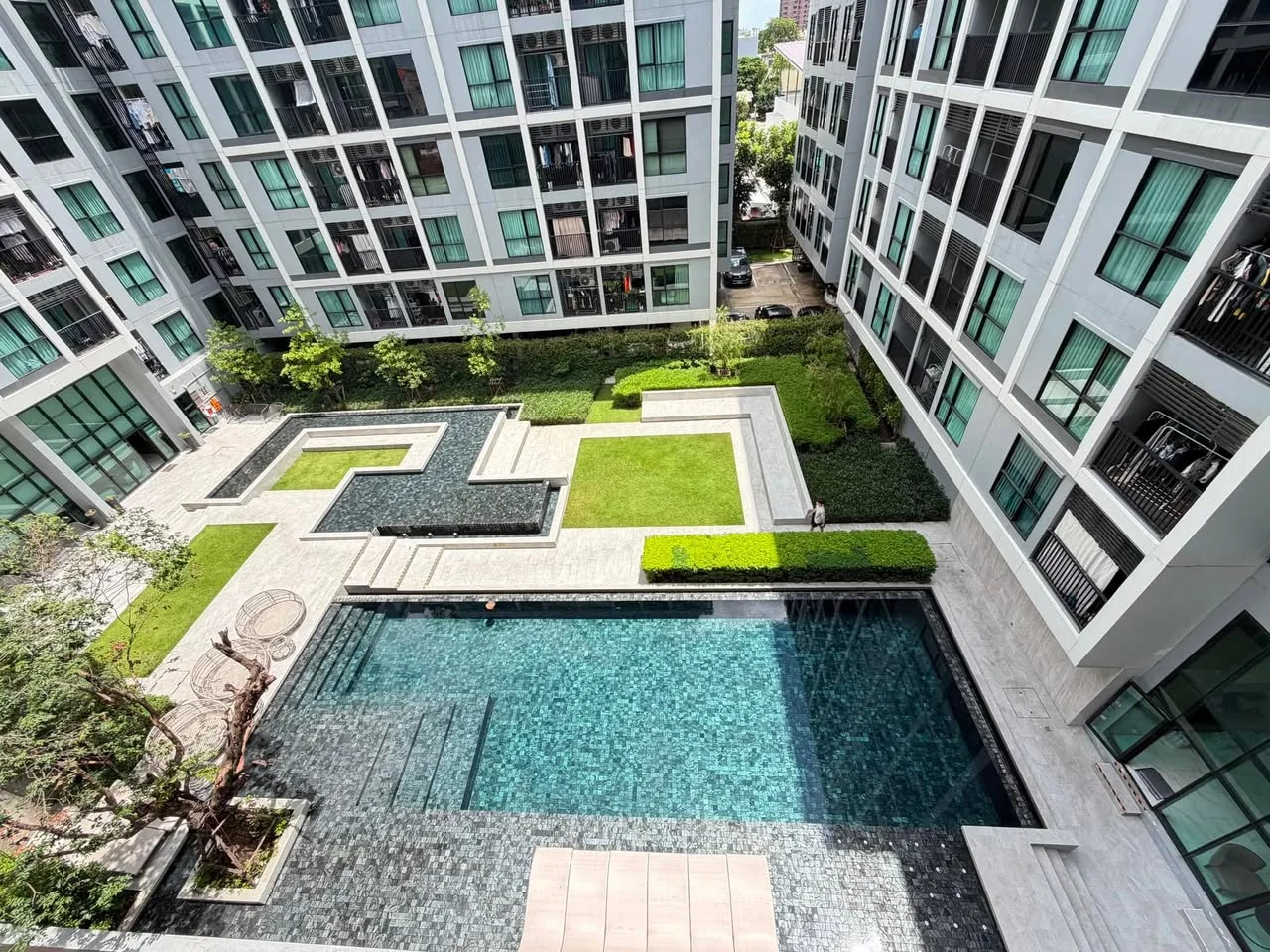 2 Bedroom condo in Atmoz Ladprao 15