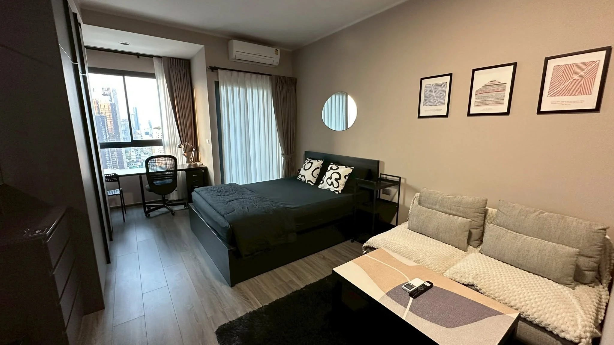 Studio condo in IDEO Sukhumvit Rama 4