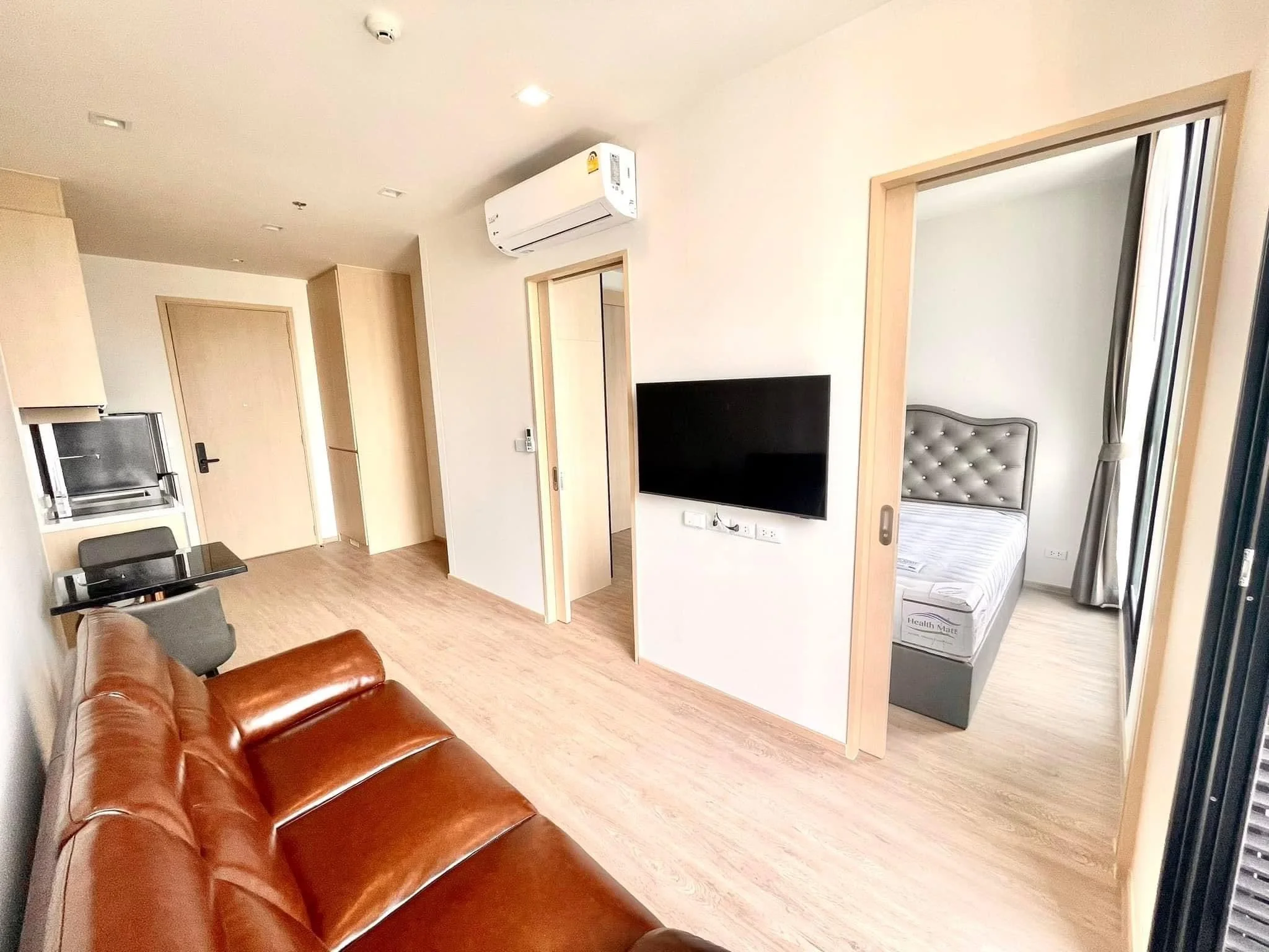 1 Bedroom condo in Noble State 39