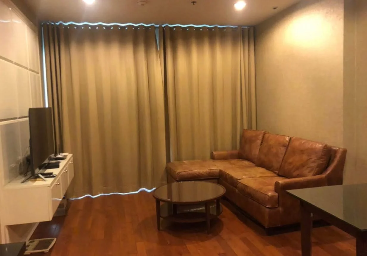 1 Bedroom condo in The Address Chidlom