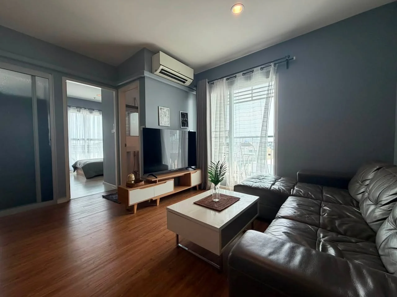 2 Bedroom condo in Aspire Sukhumvit 48
