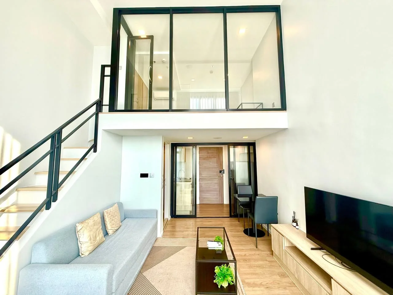 1 Bedroom condo in Modiz Sukhumvit 50