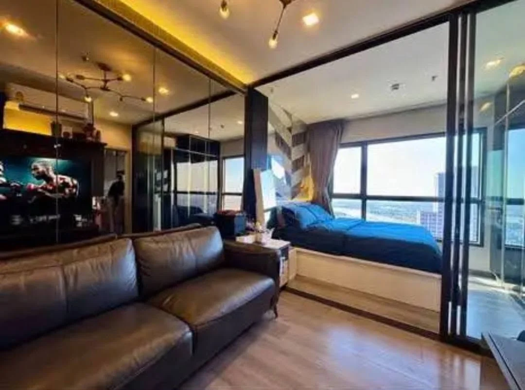 Studio condo in The Politan Aqua