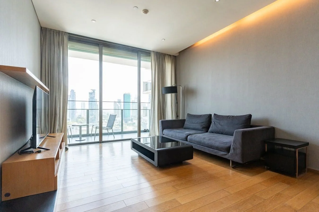 2 Bedroom condo in Aequa Sukhumvit 49