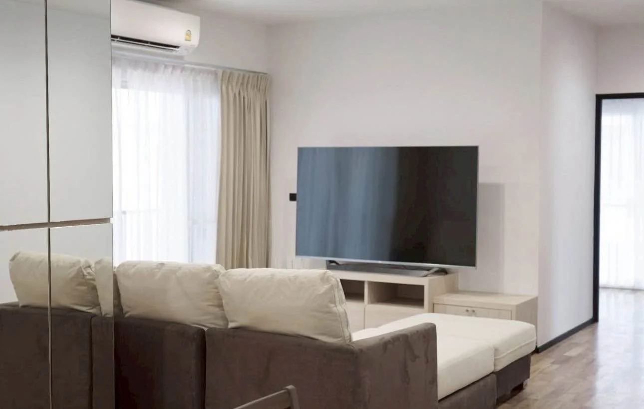 2 Bedroom condo in Noble Ora