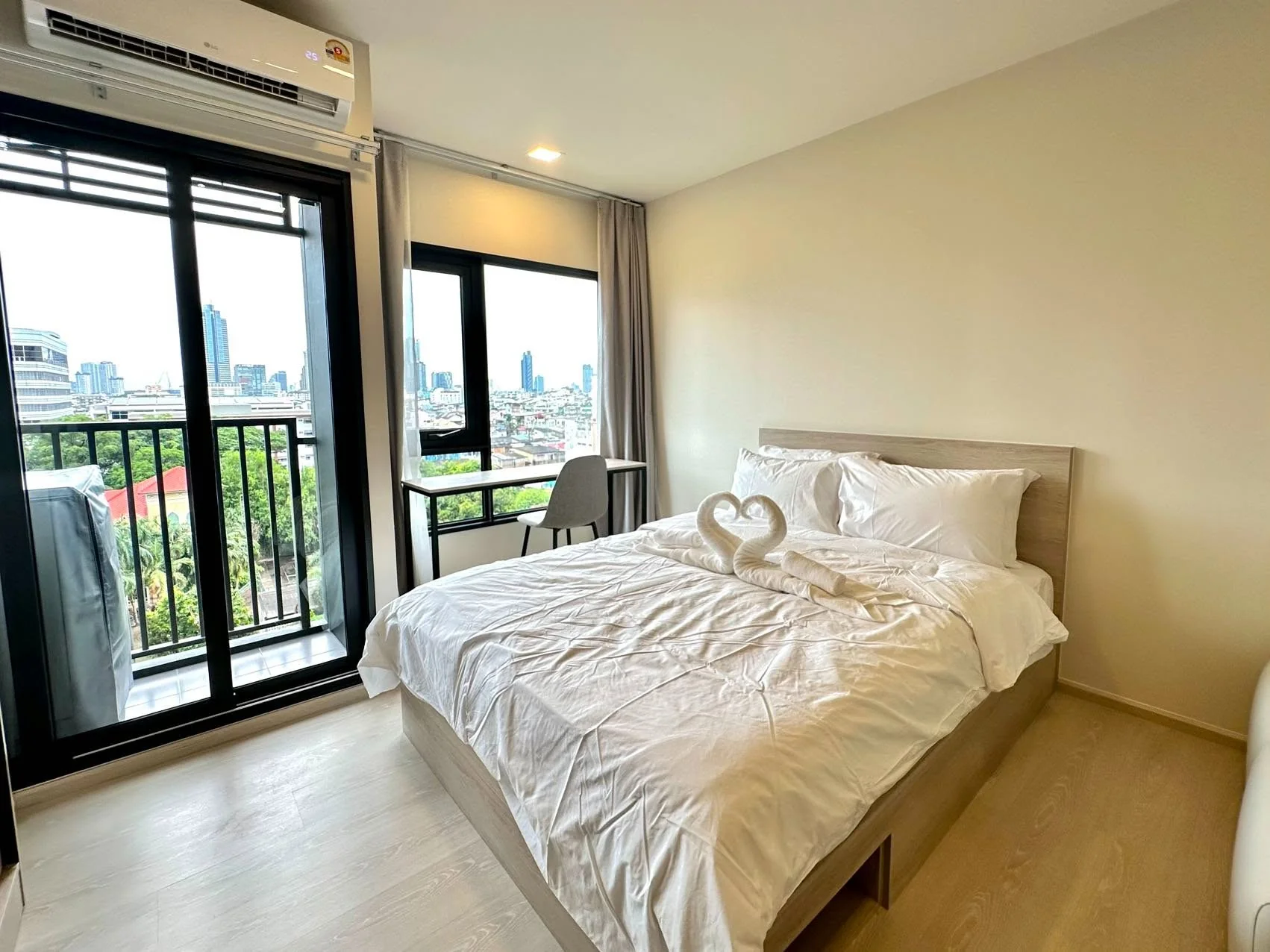1 Bedroom condo in FLO by Sansiri