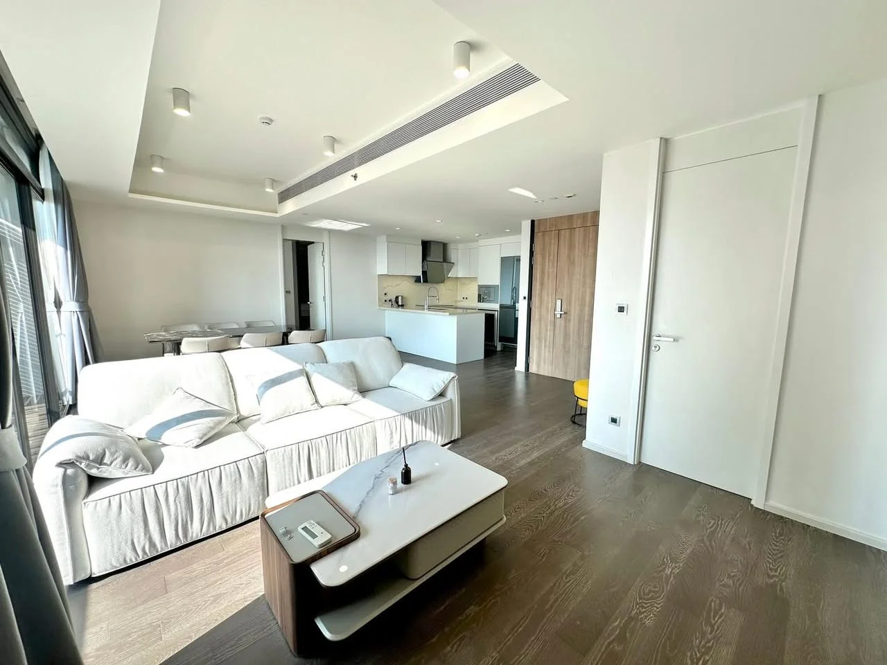 3 Bedroom condo in MUNIQ Sukhumvit 23