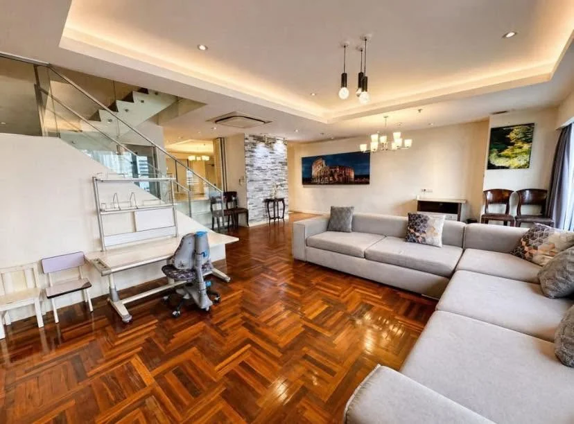 3 Bedroom condo in Kiarti Thanee City Mansion