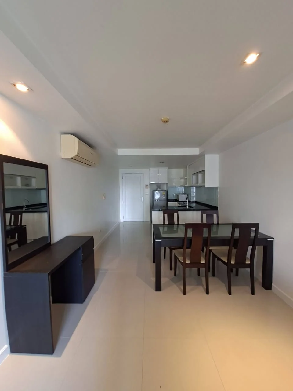 1 Bedroom condo in Le Nice Ekamai
