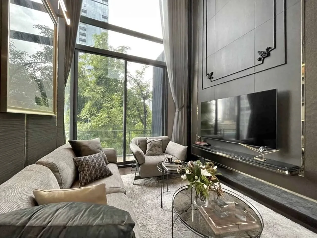 2 Bedroom condo in LAVIQ Sukhumvit 57