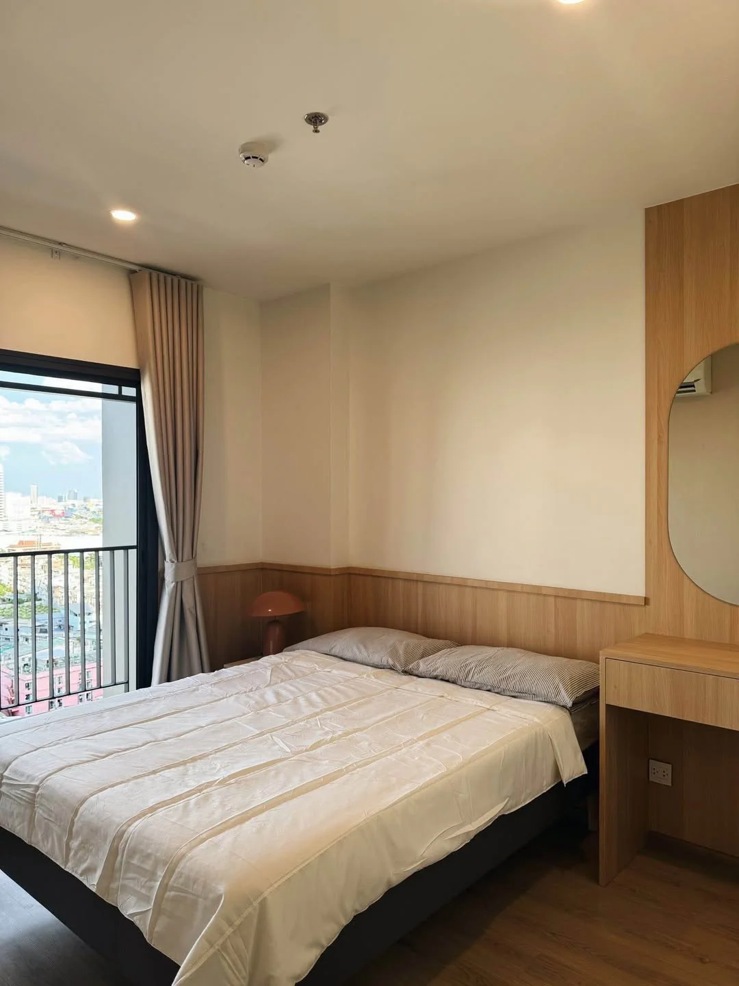 1 Bedroom condo in Life Rama 4-Asoke