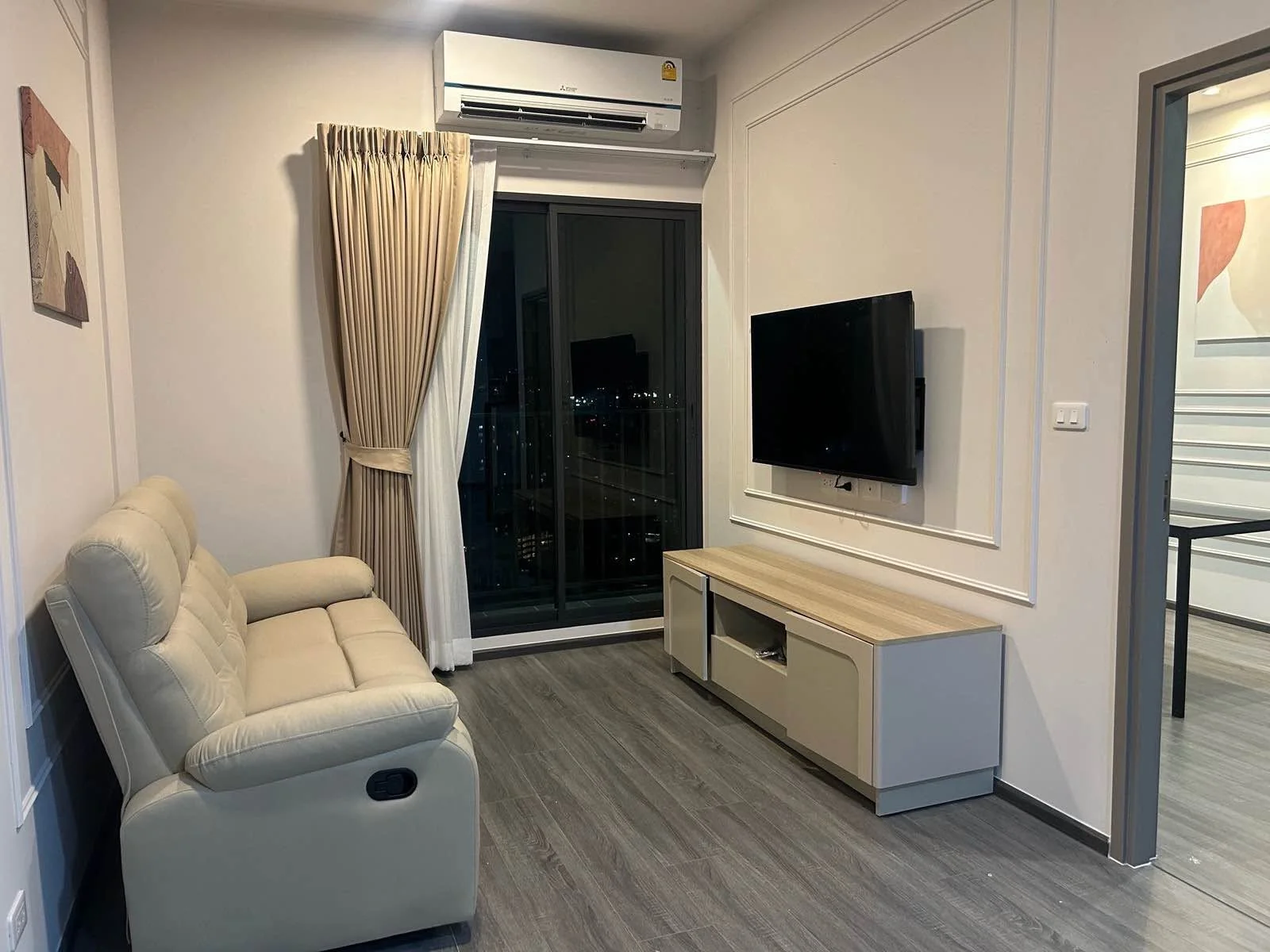 2 Bedroom condo in IDEO Sukhumvit Rama 4