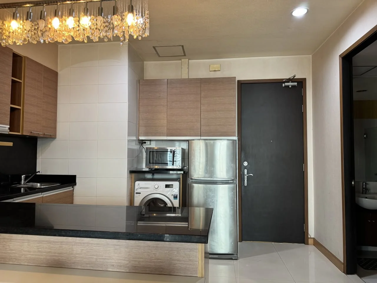 2 Bedroom condo in Citi Smart Sukhumvit 18