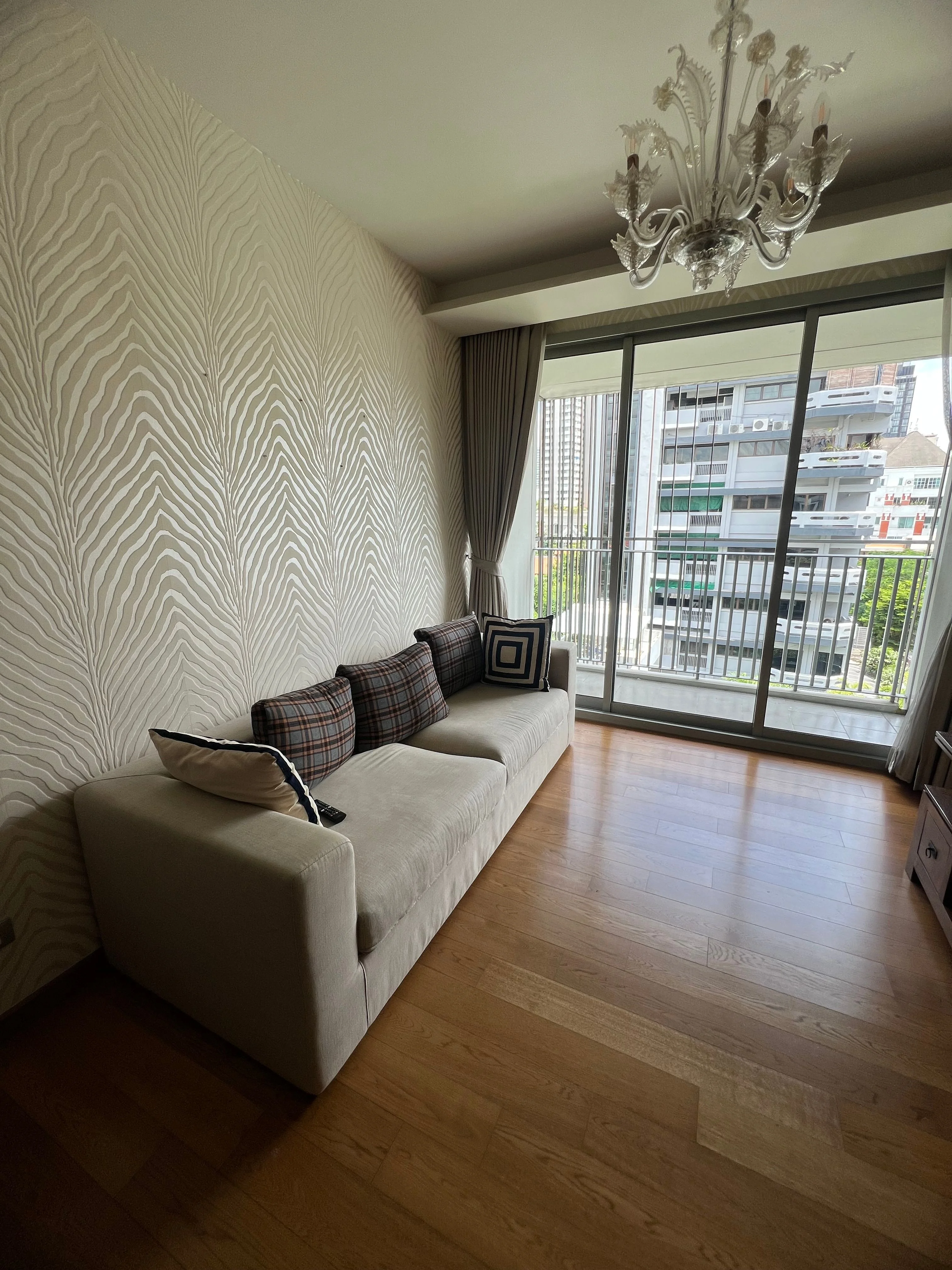 1 Bedroom condo in Via 31