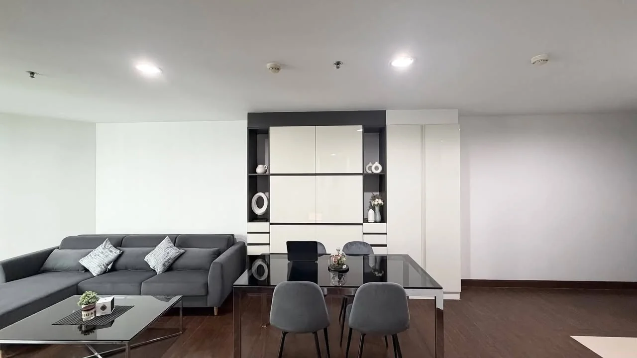 2 Bedroom condo in Belle Grand Rama 9