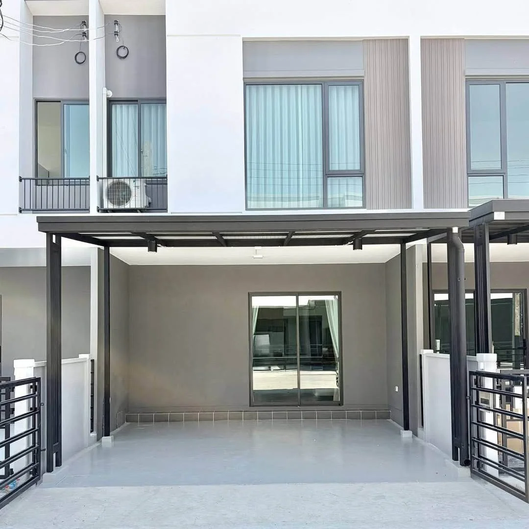 3 Bedroom condo in MeStyle @ Sukhumvit-Bangna