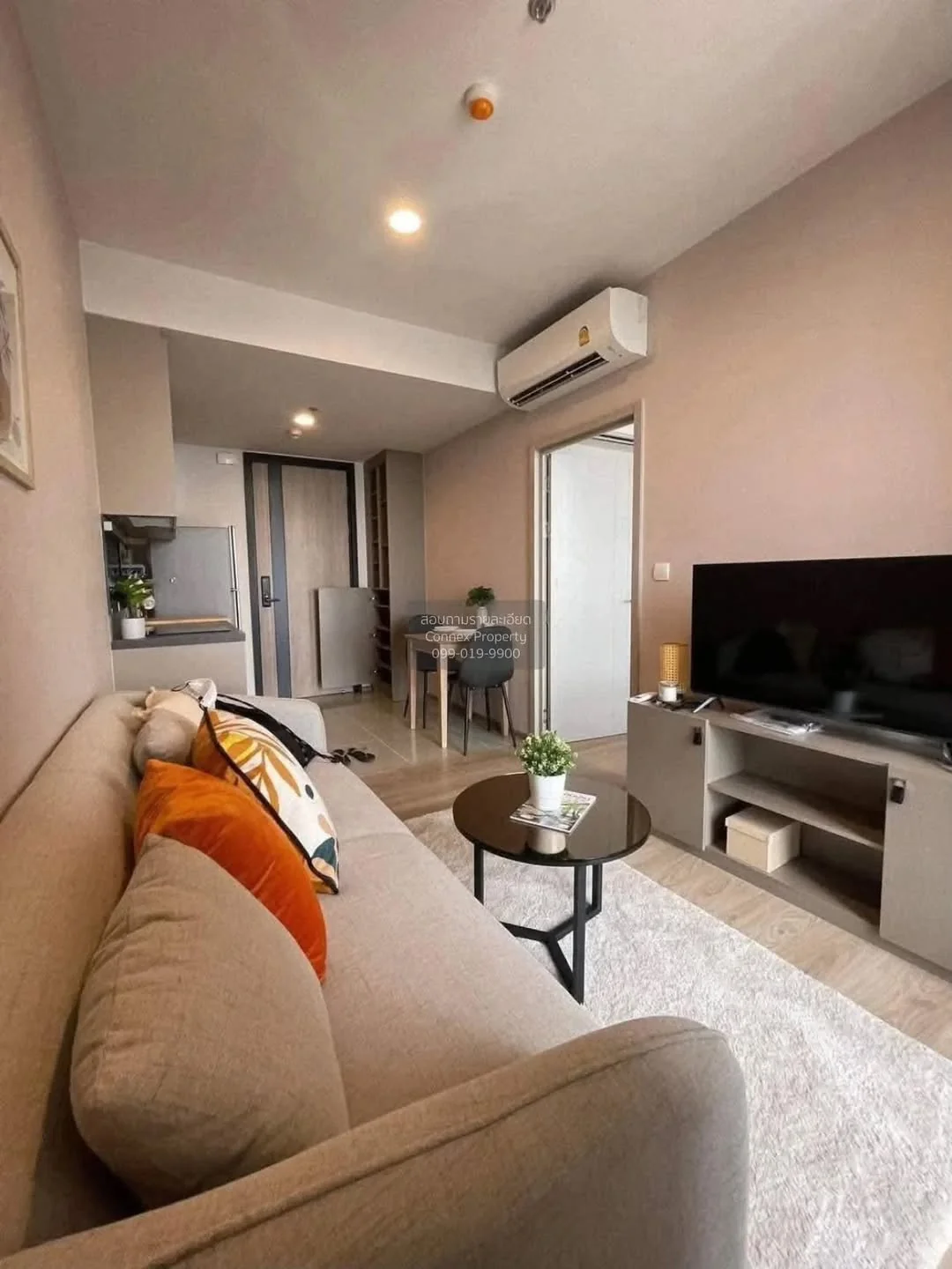1 Bedroom condo in Oka Haus Sukhumvit 36